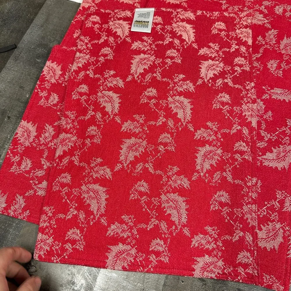 Placemats, Martha Stewart Red Floral Pattern CHristmas, 19
